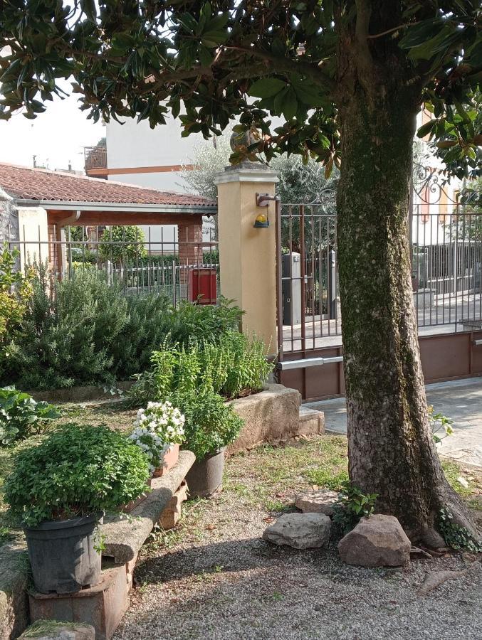 Dimora Lucilla Сasa de vacaciones Ponti sul Mincio